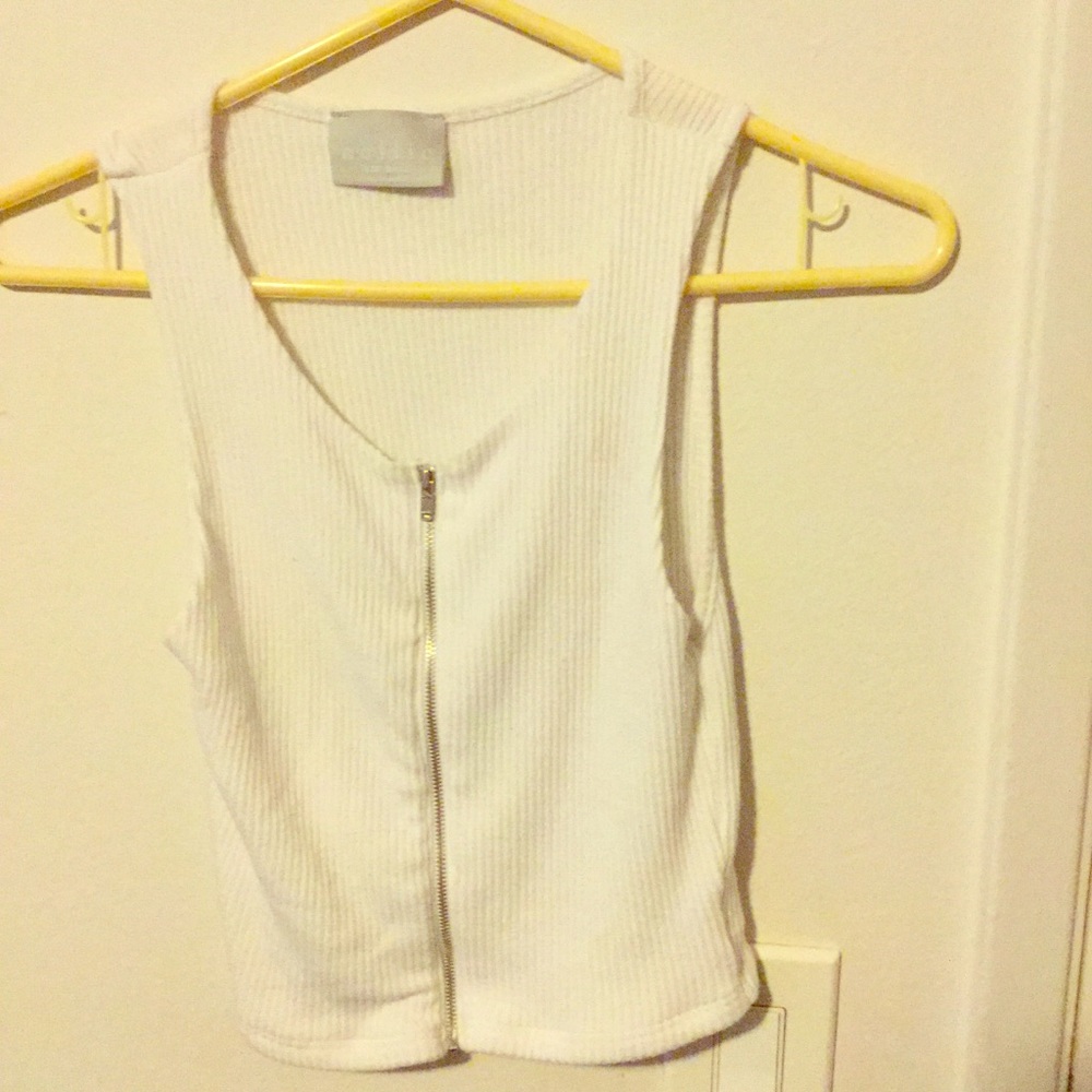 White crop top